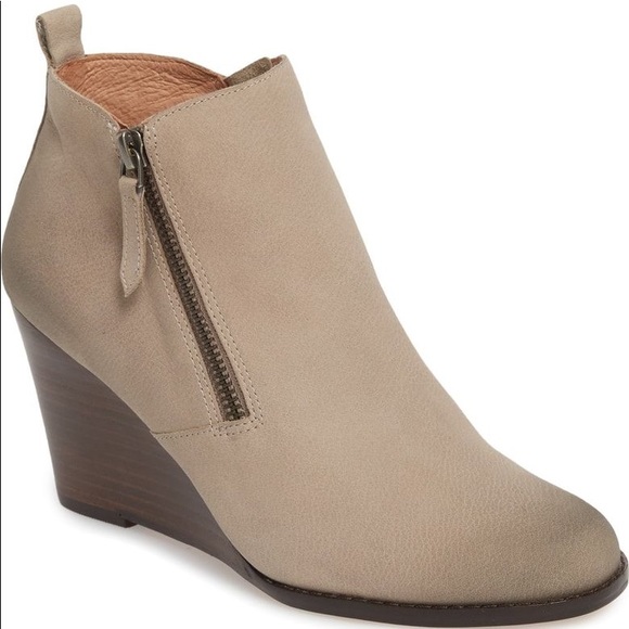 caslon wesley wedge bootie